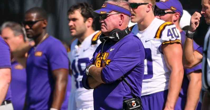 LSU's playoff hopes took a massive hit in the loss to Vanderbilt (Photo: © Steve Roberts-Imagn Images)